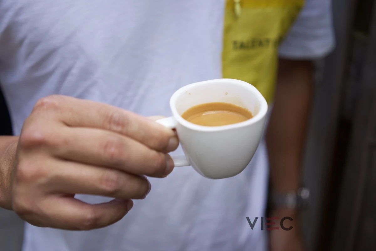 Vietnamese Dark Roast Koffiebonen 500g | 20% Arabica - 80% Robusta | DAM Koffie - Afbeelding 3