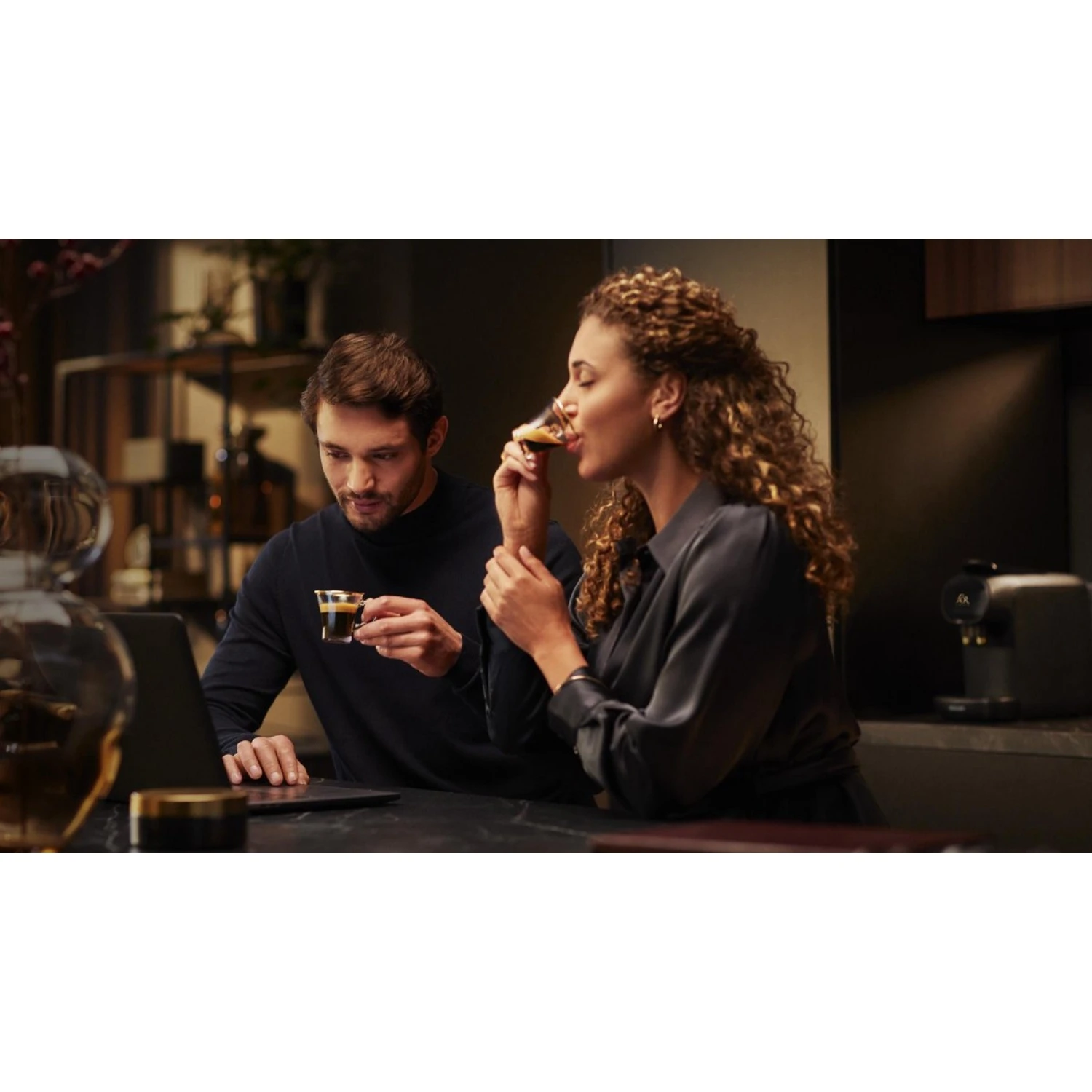 Philips Koffiecupmachine LM9012/60L'OR Barista Sublime Zwart - Afbeelding 5